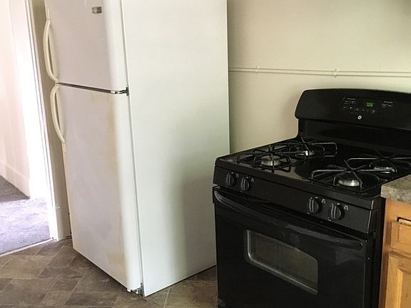 5th image of 1859 Market St #3