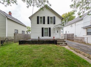 230 S Victory St, Waukegan, IL 60085