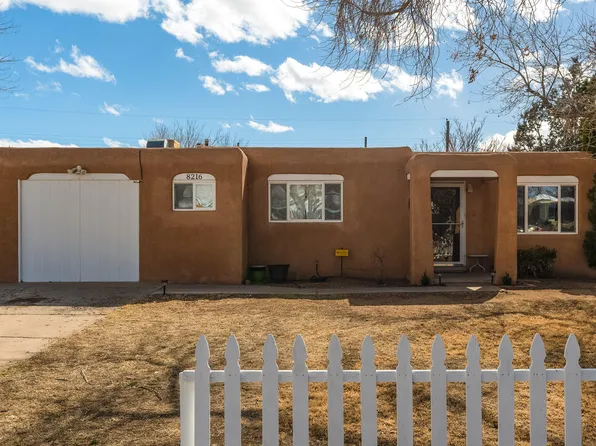 8216 Fruit Ave NE, Albuquerque, NM 87108