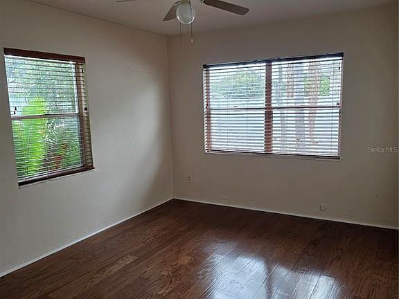 4th image of 2444 37th St N