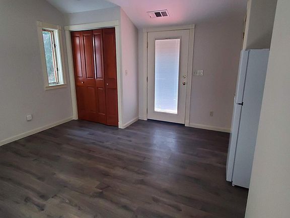 4th image of 60 McConnell Ln #A