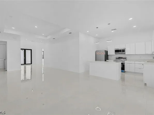 231 NW 27th Ave, Cape Coral, FL 33993