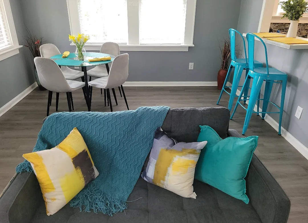 1 bed, 1000 sqft, $1,450 — Photo 1
