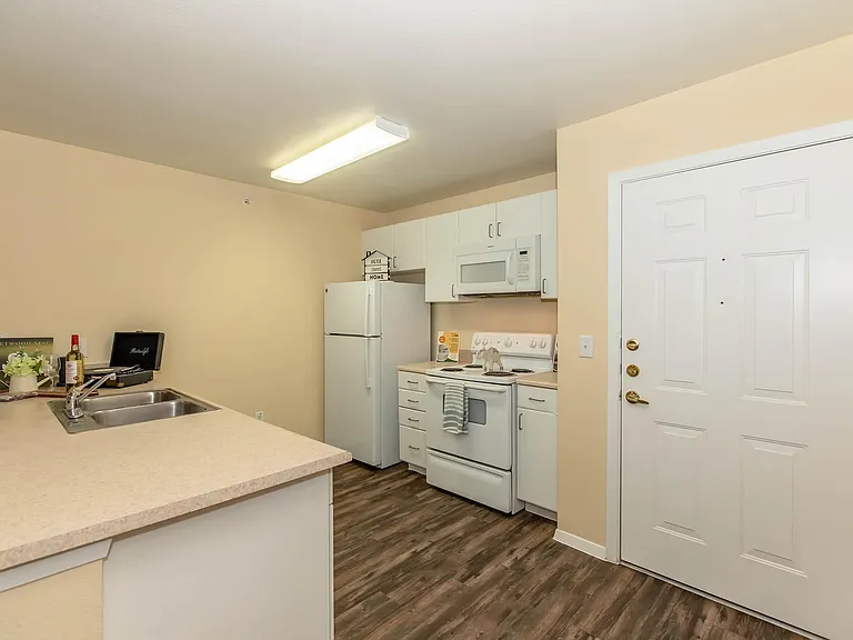 Wright Senior Apartments — Photo 66