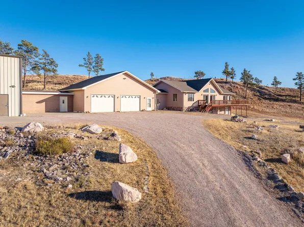 28006 Cascade Rd, Hot Springs, SD 57747