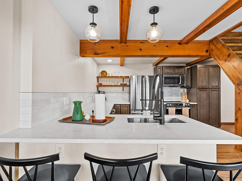 16th image of this home