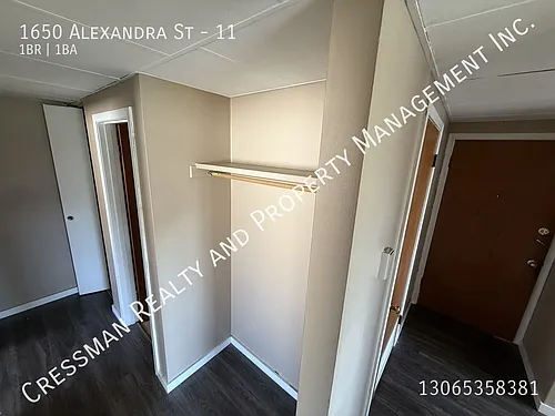 1650 Alexandra St Photo 1