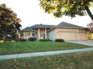 8048 Narcissus Ln, Maple Grove, MN 55311