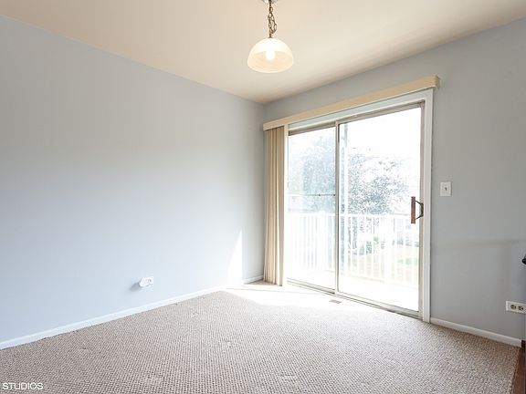 4th image of 1606 Ashley Ct APT D