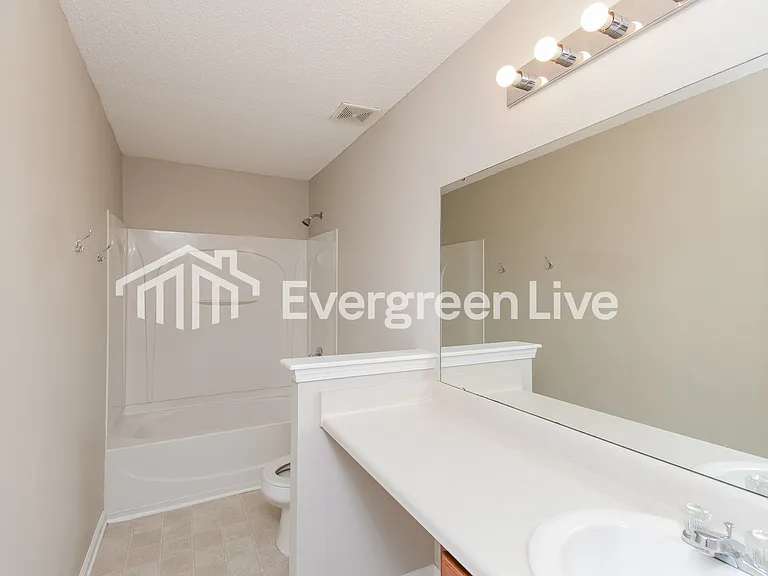 124 Star Hill Ln — Photo 15