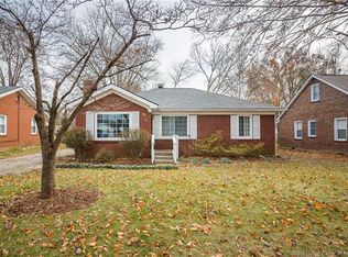 25 Beechwood Rd, Jeffersonville, IN 47130