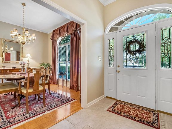 4th image of 2809 Whittington Dr