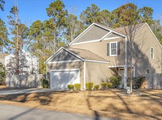 204 J Belton Ct, Sneads Ferry, NC 28460