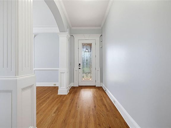 2nd image of 5938 Hogans Way