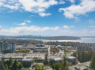 875 Esquimalt Ave, West Vancouver, BC V7T1J9