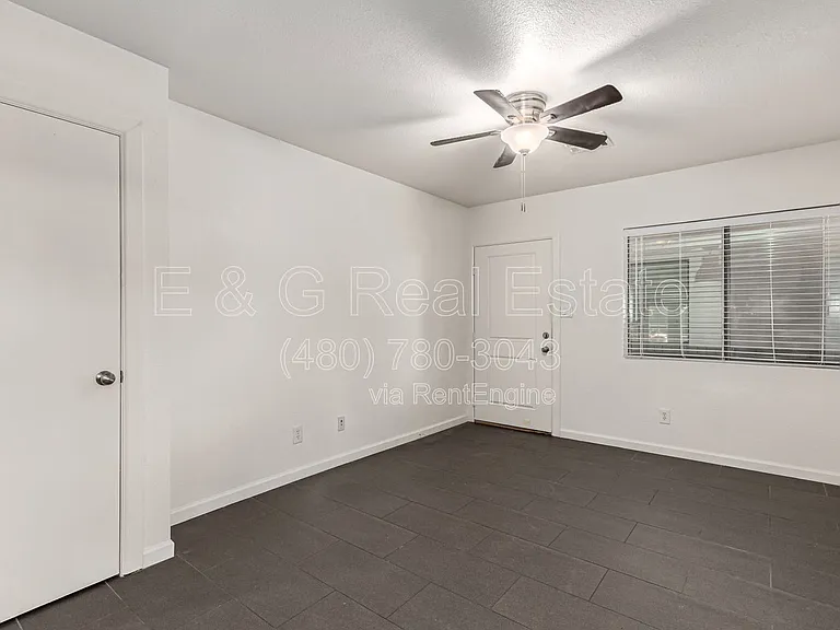 3034 N 35th St #3 — Photo 4
