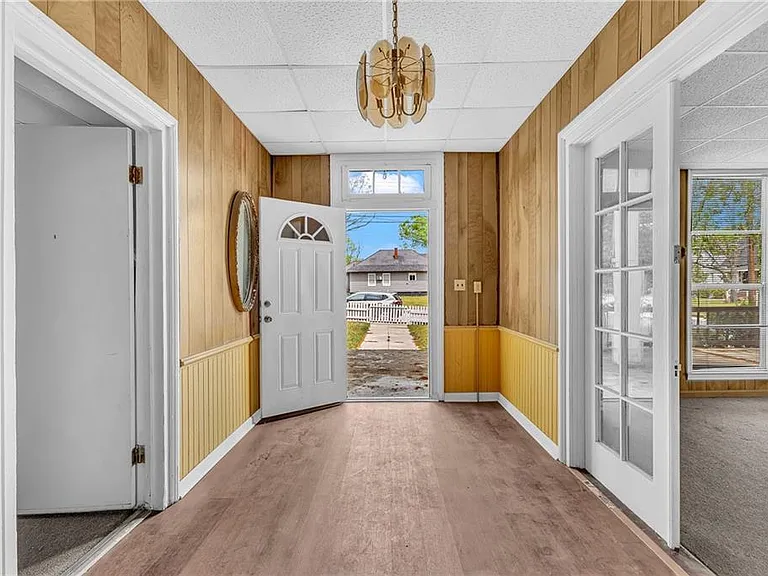 510 Edgewood Ave — Photo 4