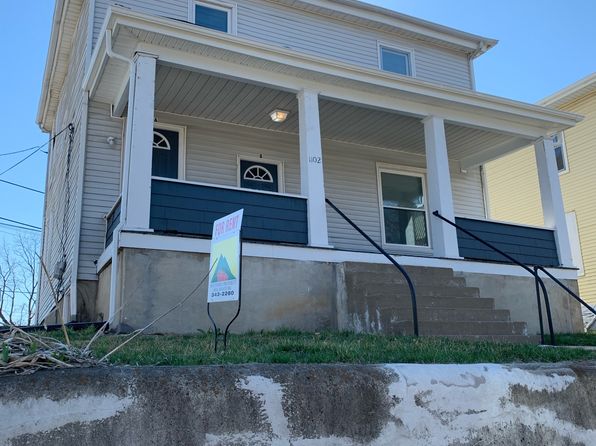 1102 Chapman Ave SW