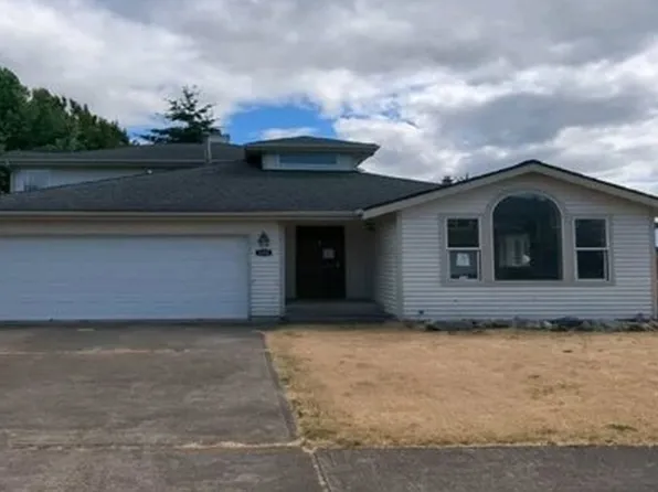 4306 Cliff Side Dr NE, Tacoma, WA 98422