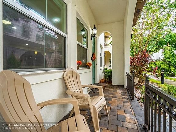 2nd image of 2971 Saint Thomas Dr