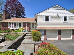 11 Washington Ridge Rd, East Granby, CT 06026