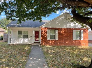 1284 N Tradition Ave, Fayetteville, AR 72704
