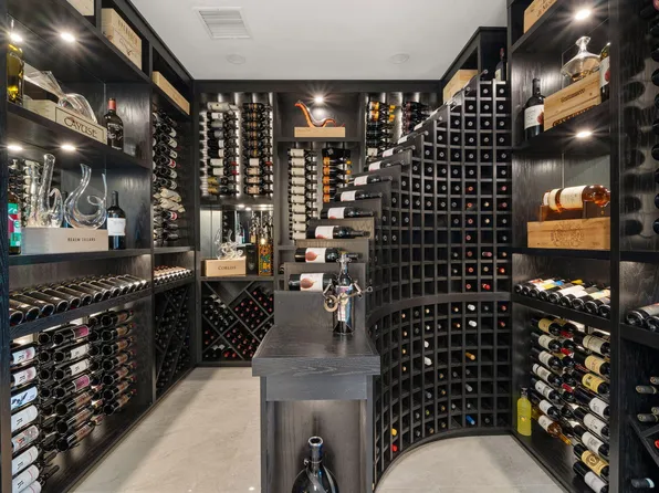 6703 S GIRALDA Avenue, Gilbert, AZ 85298