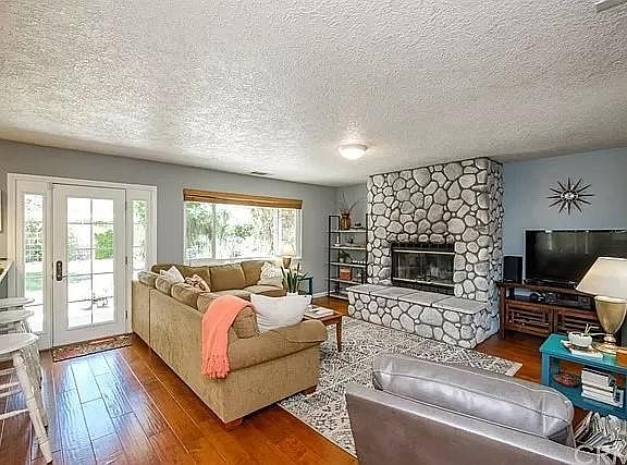 5th image of 13960 Driftwood Dr