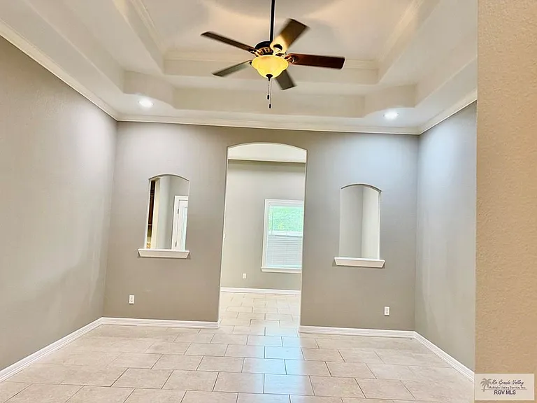 3310 Legacy Ln — Photo 5