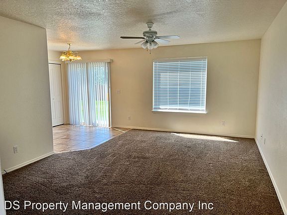 3rd image of 1711 S Piney Creek Rd #11412006
