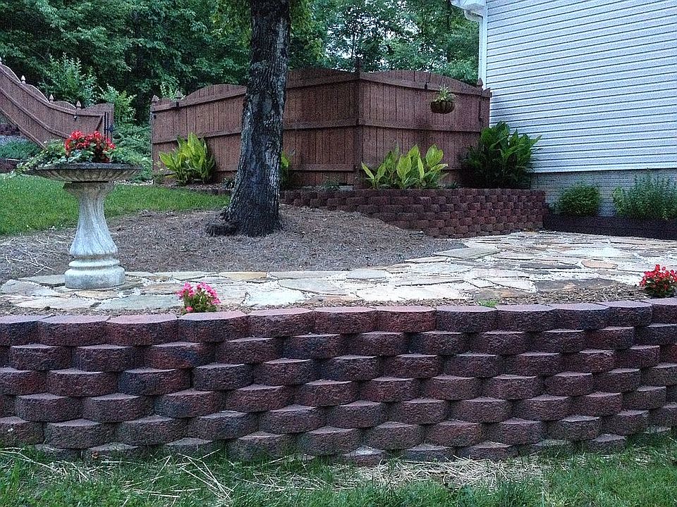 2nd image of 39 Elmwood Pl