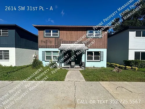 2614 SW 31st Pl #A Photo 1