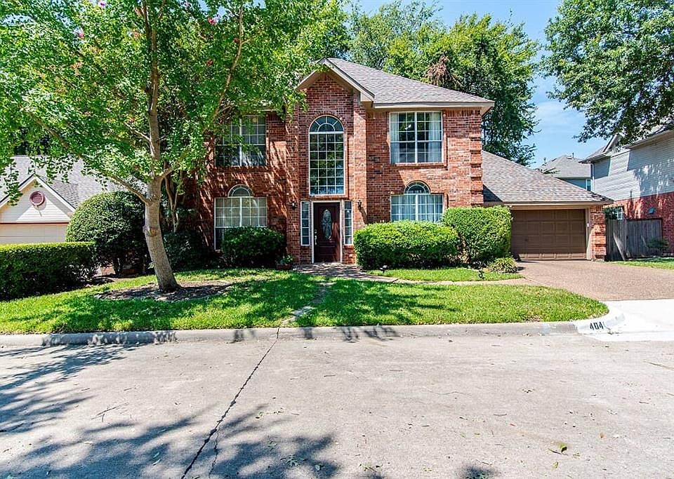 1st image of 404 Glenn Ln