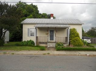 14 Laurel Ave, Danville, VA 24541