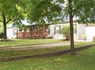1690 Pleasant Hill Rd, Seymour, MO 65746