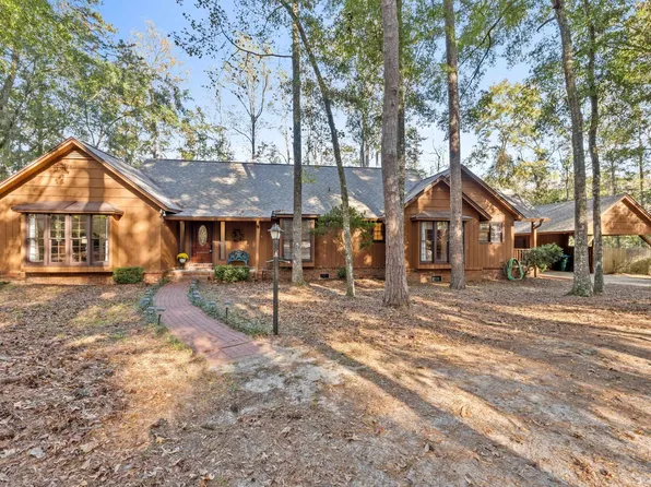 907 Beaver Creek Ln, Havana, FL 32333