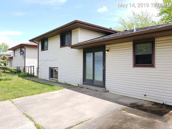 2nd image of 19824 Orchard Ave