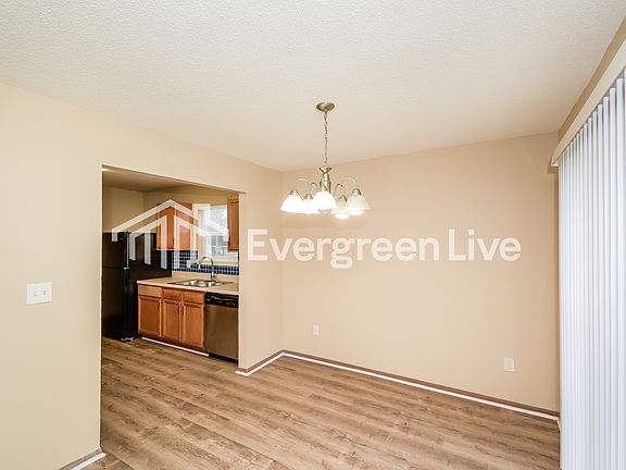 5th image of 11360 Sweetleaf Dr