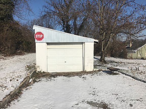 One Car Garage