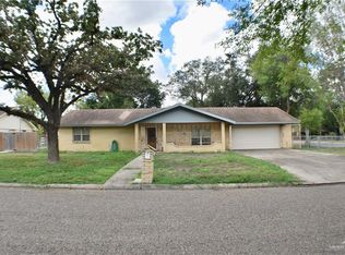 1100 Country Club Dr, Mission, TX 78572