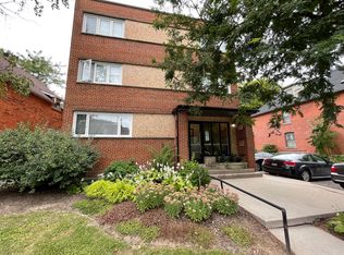 55 Sweetland Ave., Ottawa, ON K1N 7T7
