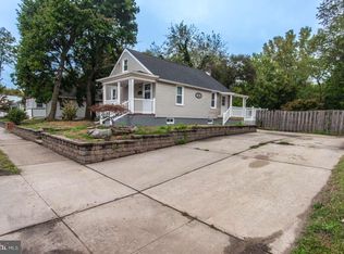 842 S Pennsylvania Ave, Morrisville, PA 19067