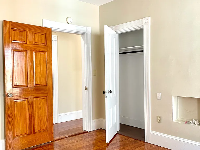 17 Erie St #3 — Photo 5
