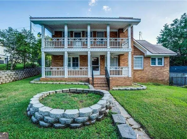 7 Townsley Dr, Cartersville, GA 30120