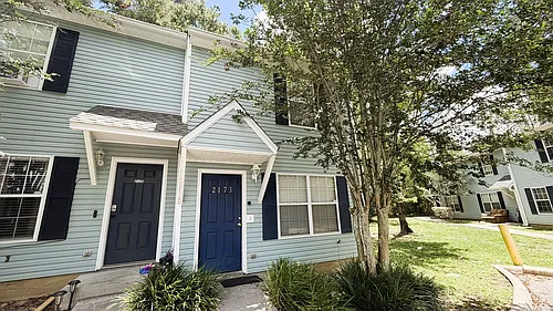 2173 Timberwood Cir S Photo 1