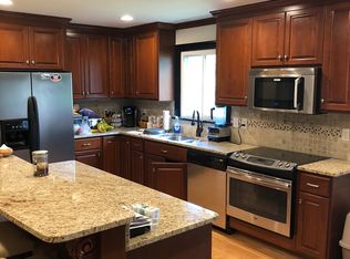 4564 Snowflake Dr, North Chesterfield, VA 23237