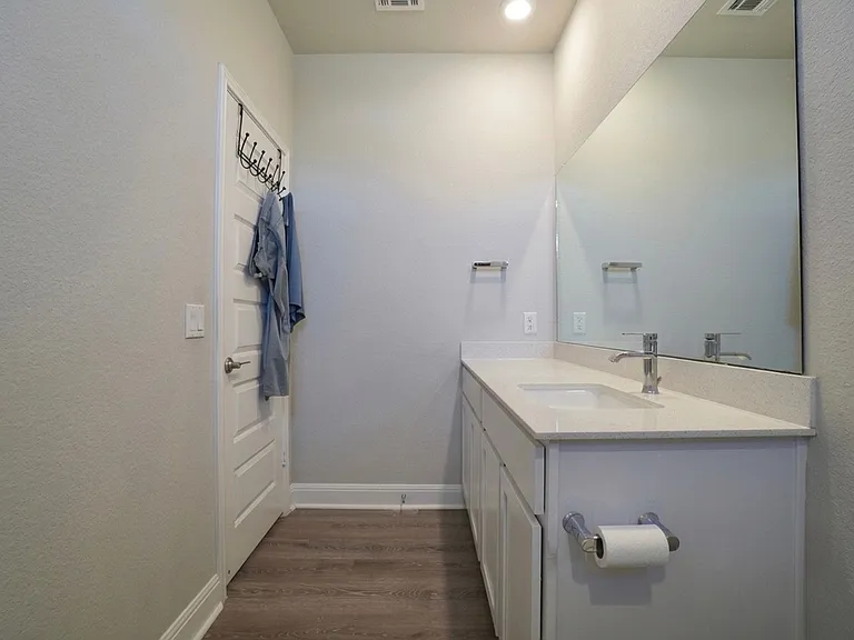 16716 Casa Anna Dr — Photo 30