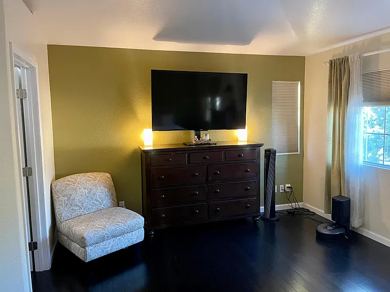 Room 1