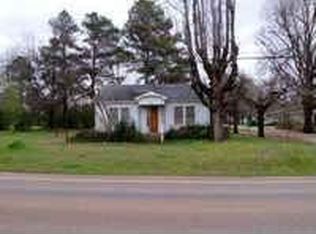 1002 N Olive St, Waldo, AR 71770