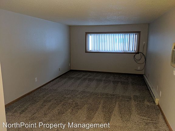 5th image of 2409 4th Ave N APT 2